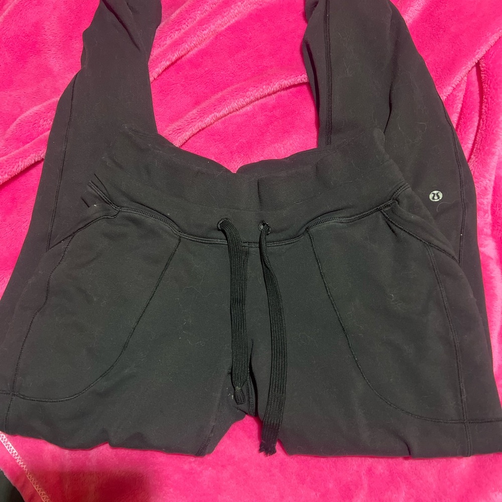 Lululemon base runner 4
